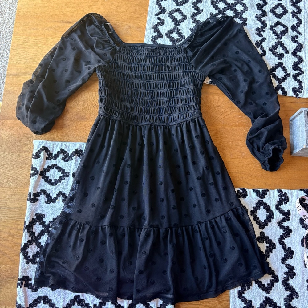 Art Class Smocked Dress Sheer Sleeves kids girls medium M 8